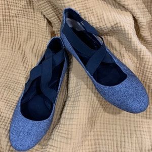 Aerosoles Gray Tweed Ankle Strap Flats 7M